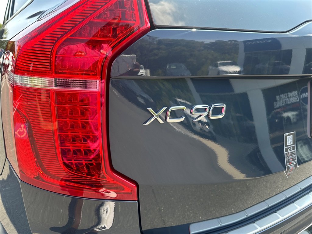 New 2025 Volvo XC90 B6 Plus w/ Protection Package Premier image 25