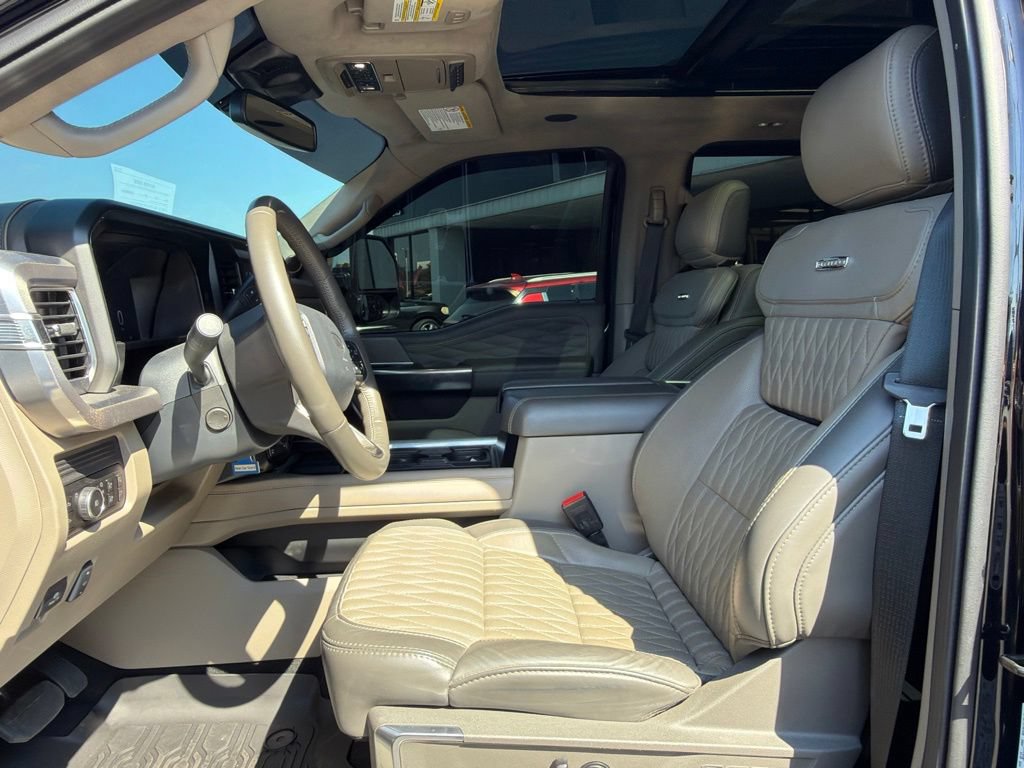 Used 2025 Ford F250 Platinum w/ Platinum Plus Package AWD/4WD image 22