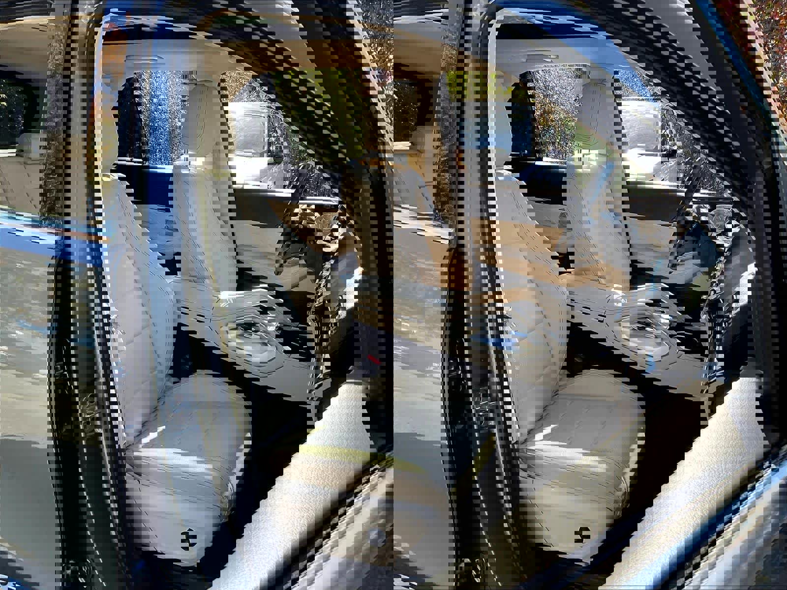 Used 2022 Mercedes-Benz GLE 350 4MATIC image 9