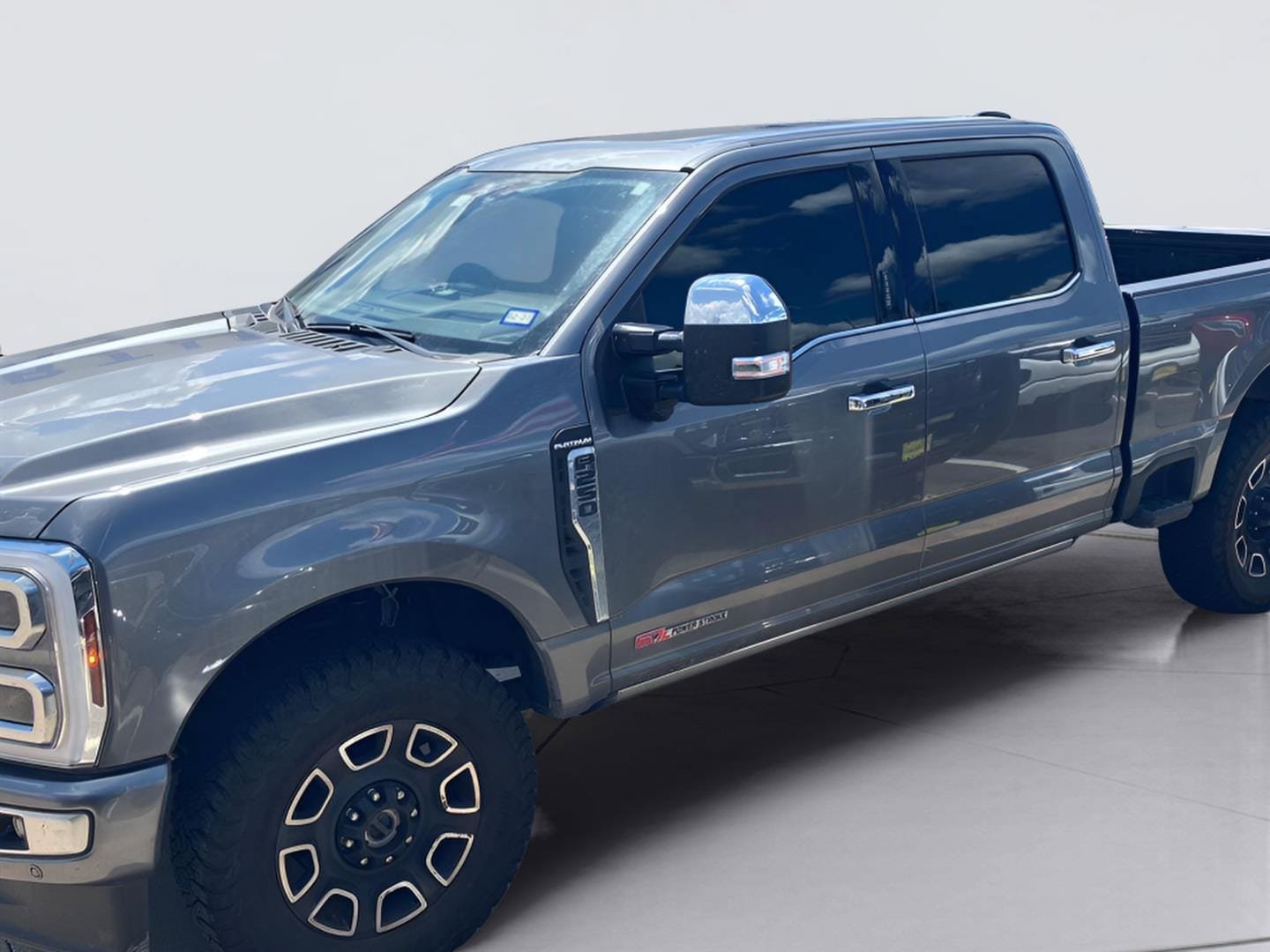 Used 2024 Ford F250 Platinum AWD/4WD image 5
