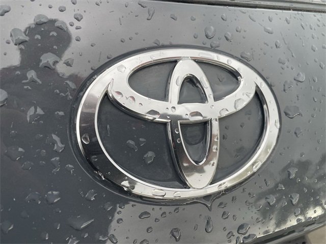 Used 2023 Toyota Prius XLE image 29