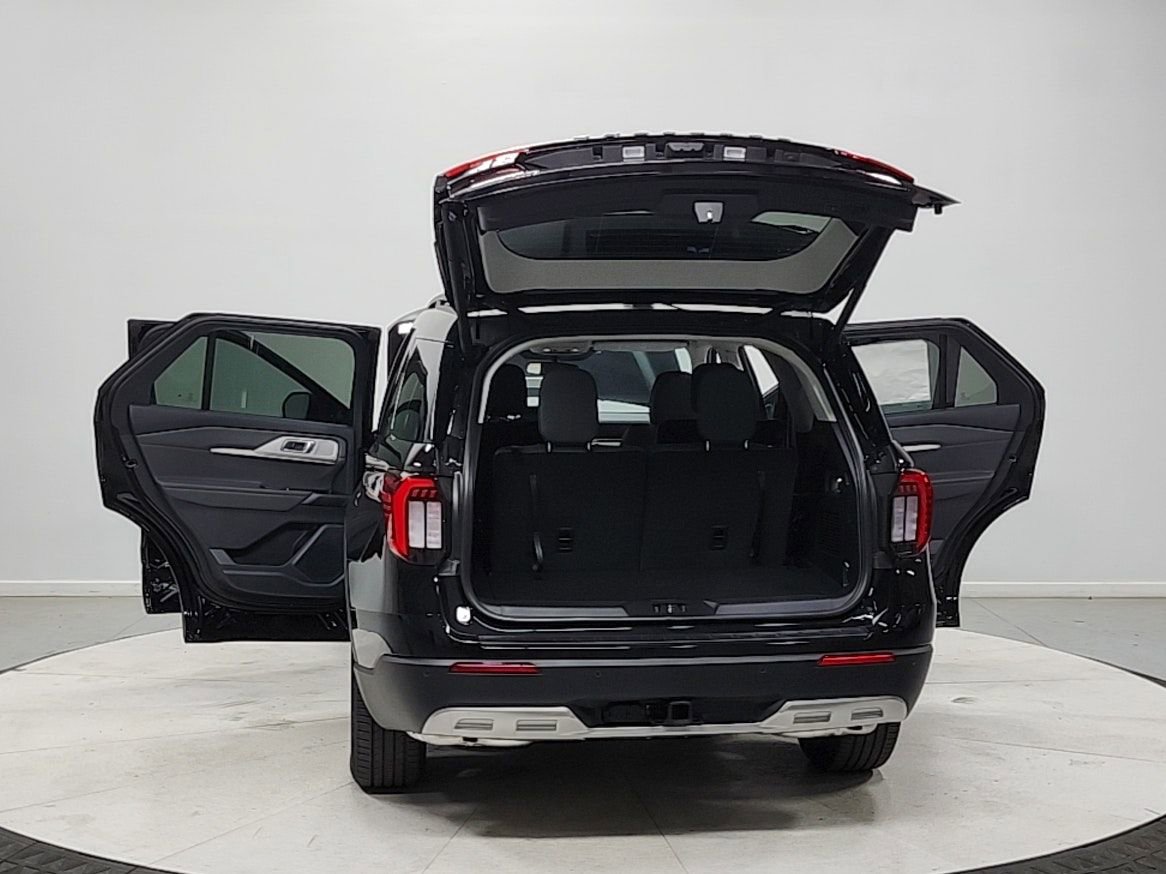 New 2026 Ford Explorer Active w/ Active Comfort Package image 14