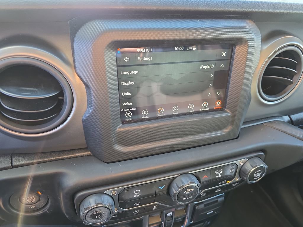 Used 2023 Jeep Wrangler Willys image 27