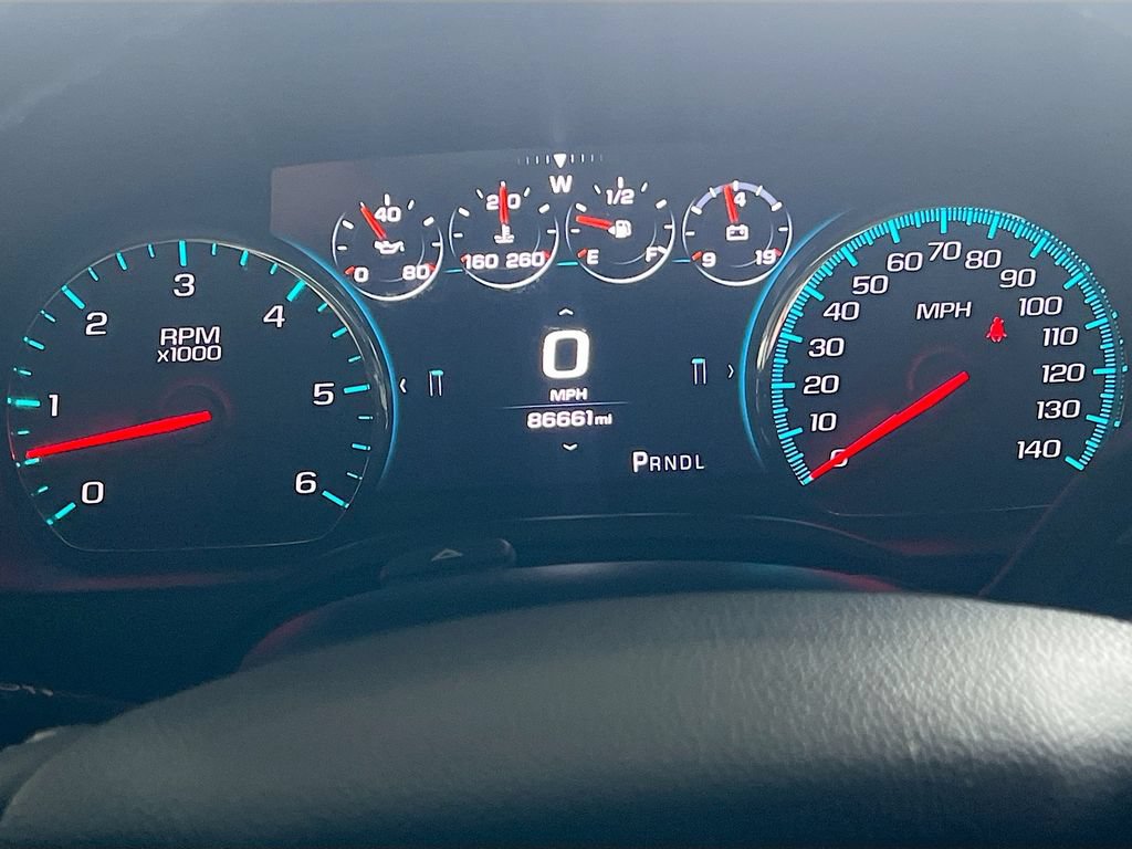 Used 2019 Chevrolet Suburban Premier AWD/4WD image 12