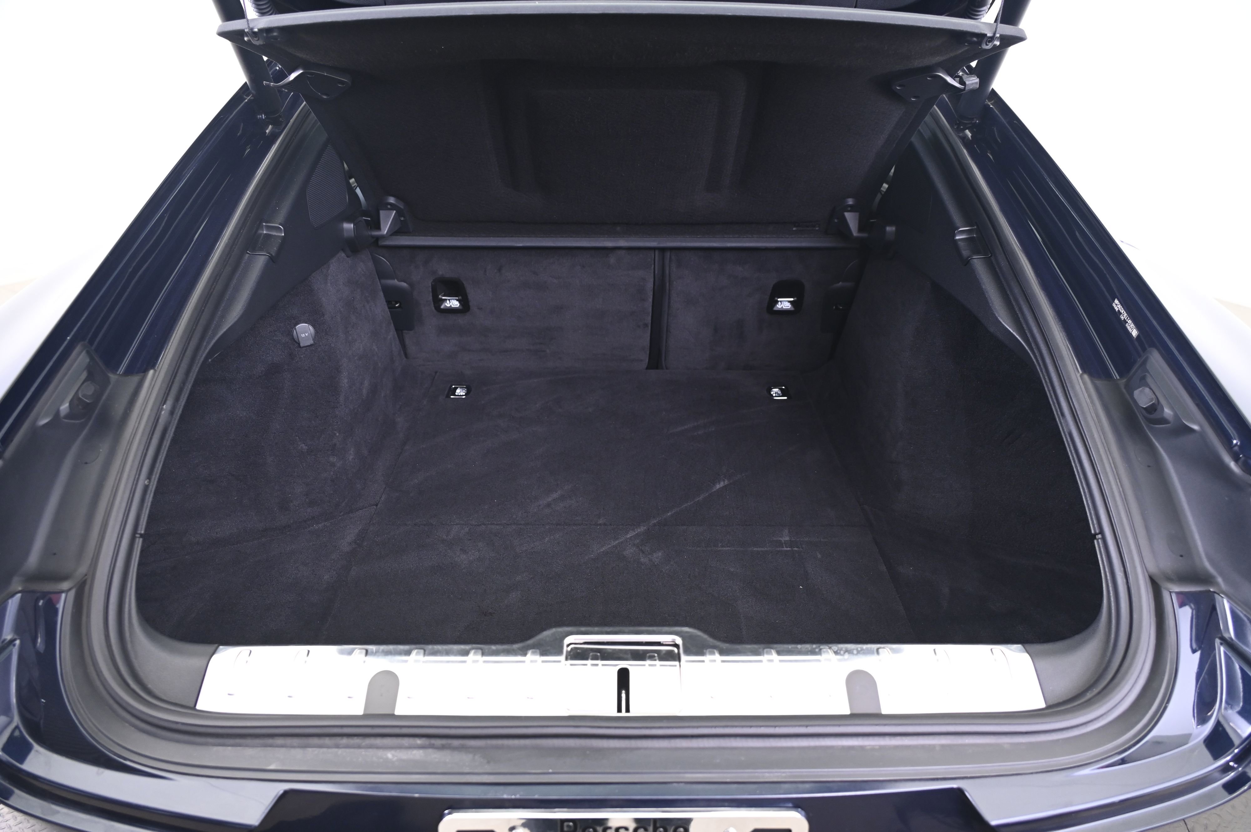 Certified 2020 Porsche Panamera GTS image 15