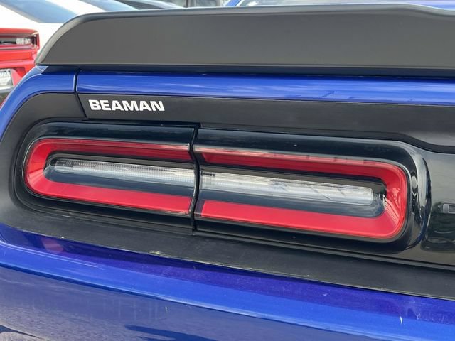 Used 2022 Dodge Challenger SXT w/ Blacktop Package AWD/4WD image 10