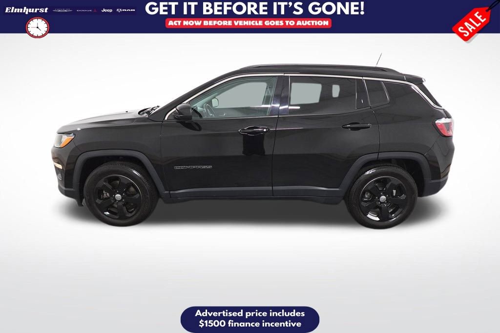 Used 2019 Jeep Compass Latitude image 2