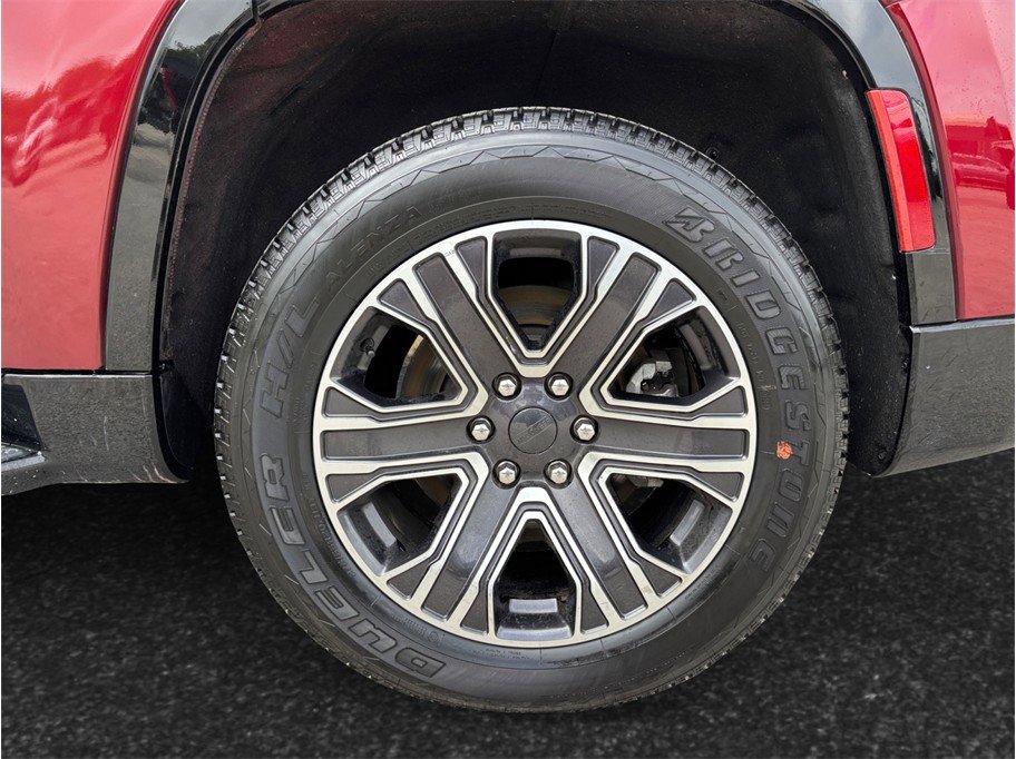 Used 2024 Jeep Wagoneer Series II w/ Flexible Seating Group image 16