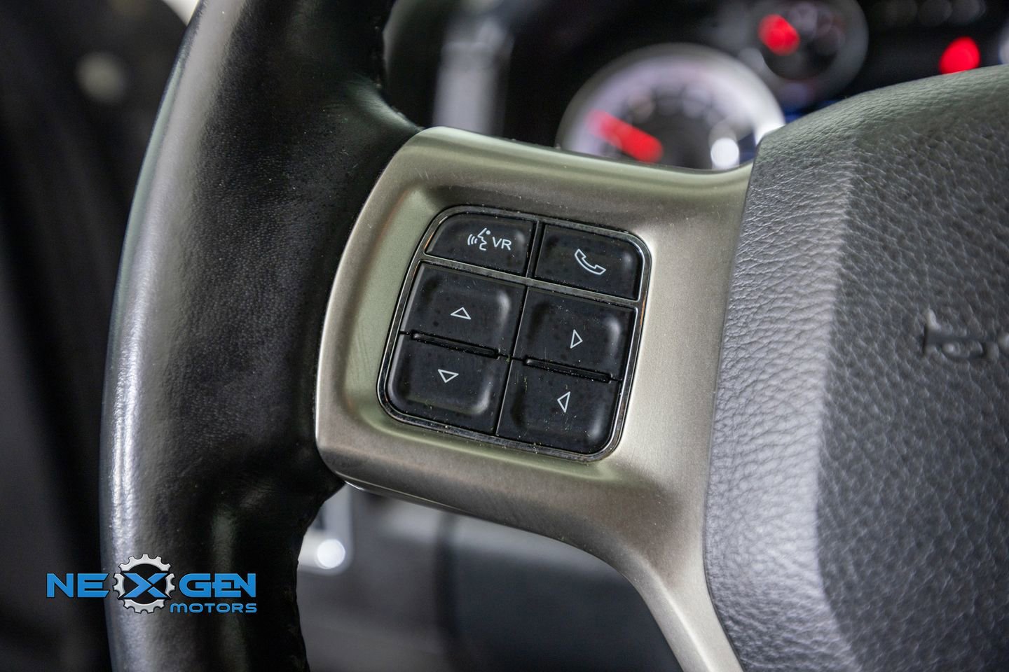 Used 2016 RAM 2500 Laramie w/ Sport Appearance Group AWD/4WD image 14