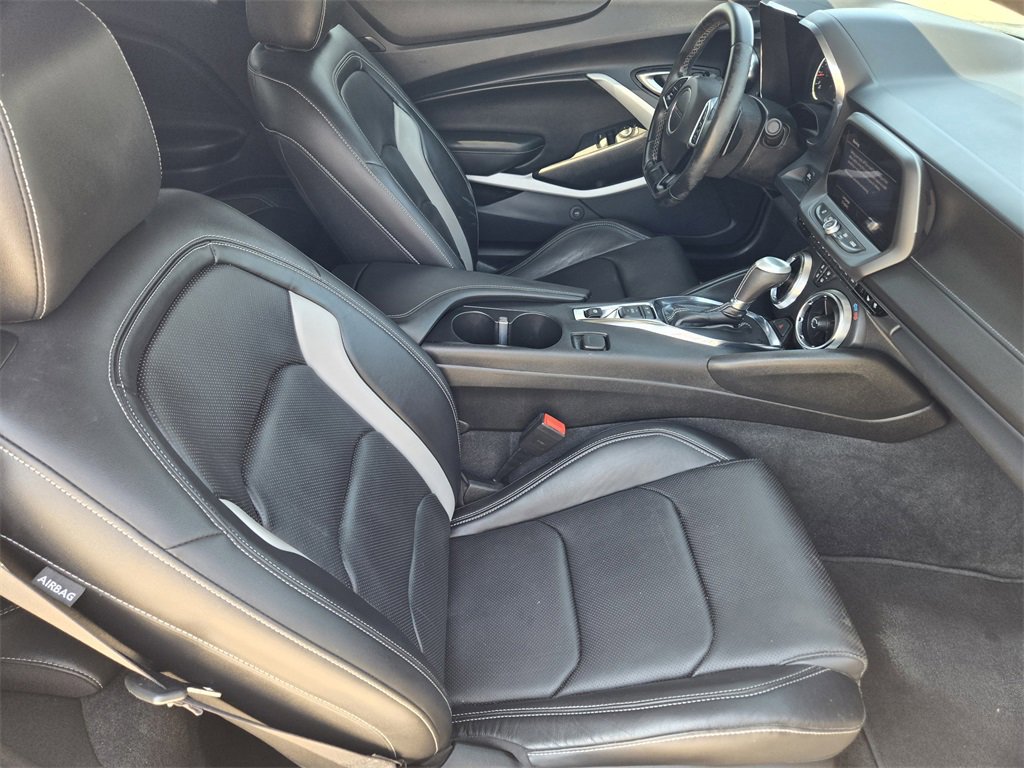 Used 2023 Chevrolet Camaro LT w/ RS Package image 16