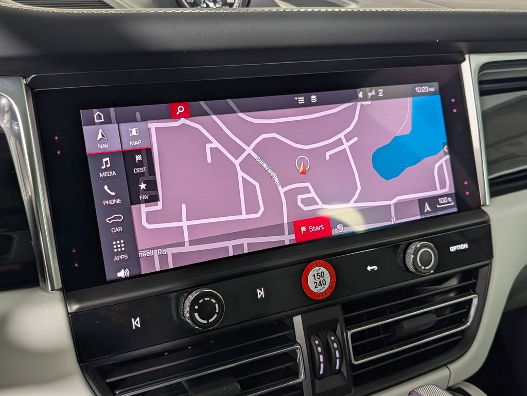 New 2026 Porsche Macan image 31