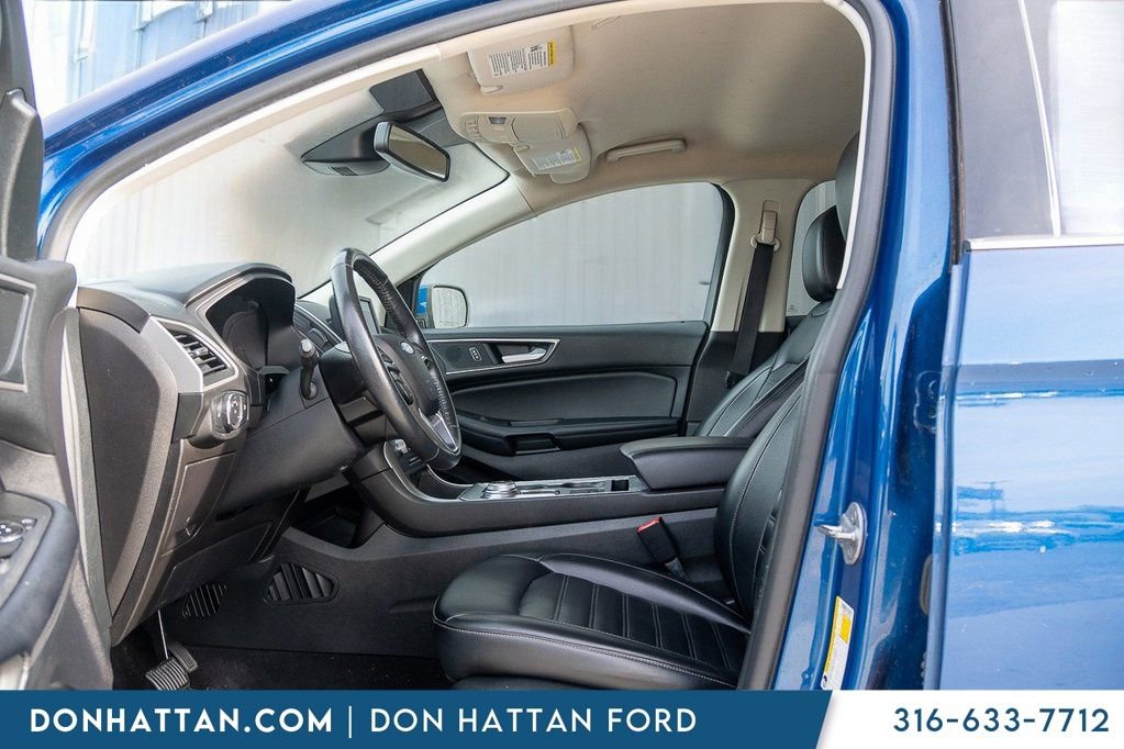Used 2022 Ford Edge SEL image 3
