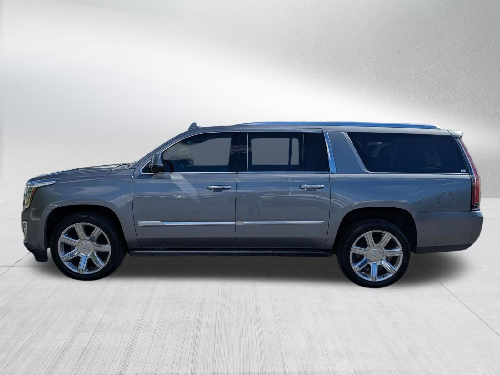 Used 2020 Cadillac Escalade ESV Premium Luxury image 3
