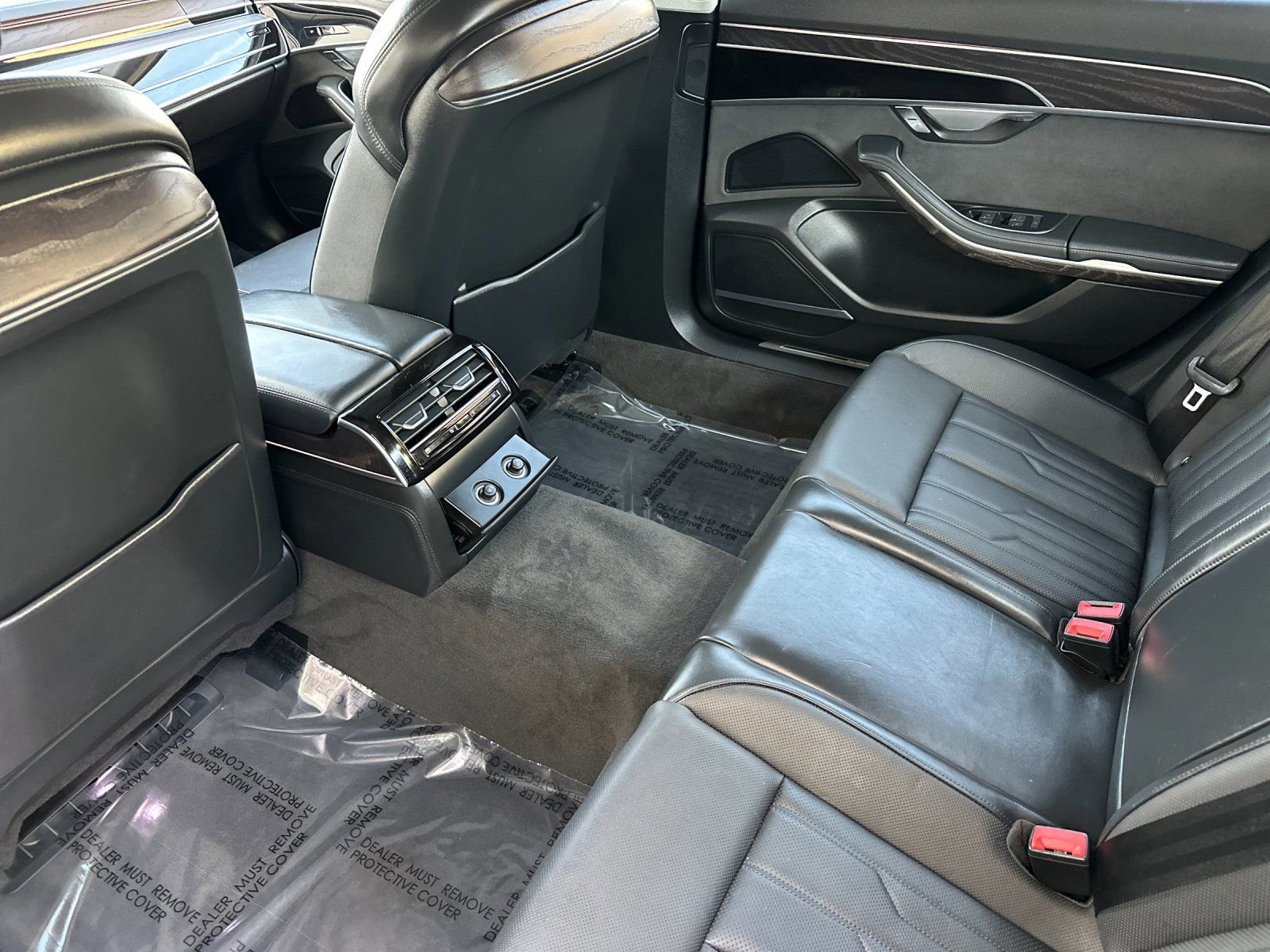 Used 2022 Audi A8 L 3.0T image 13