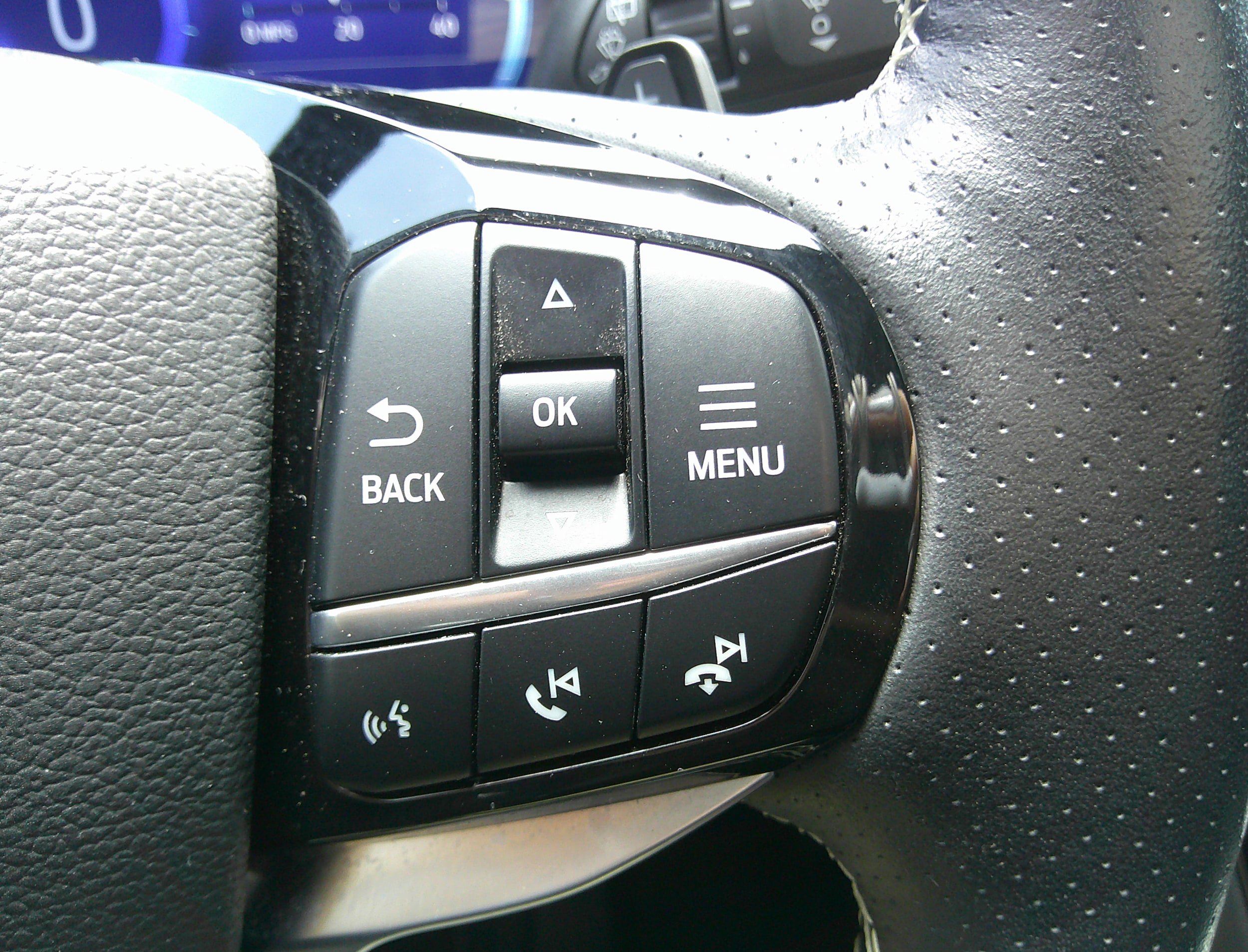 Used 2022 Ford Explorer ST w/ Equipment Group 401A AWD/4WD image 22