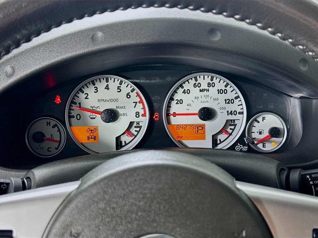 Used 2017 Nissan Frontier PRO-4X w/ Pro-4x Graphics Package AWD/4WD image 24