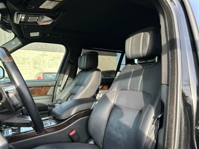 Used 2019 Land Rover Range Rover Long Wheelbase Supercharged image 15
