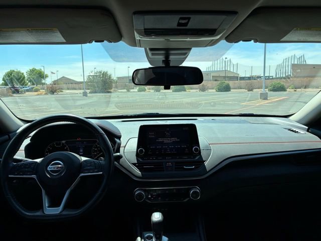 Certified 2022 Nissan Altima 2.0 SR FWD image 14