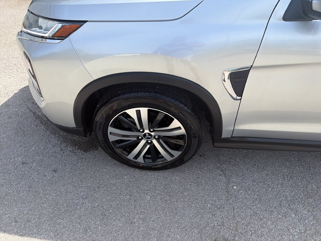 Used 2026 Mitsubishi Outlander Sport SE AWD/4WD image 10
