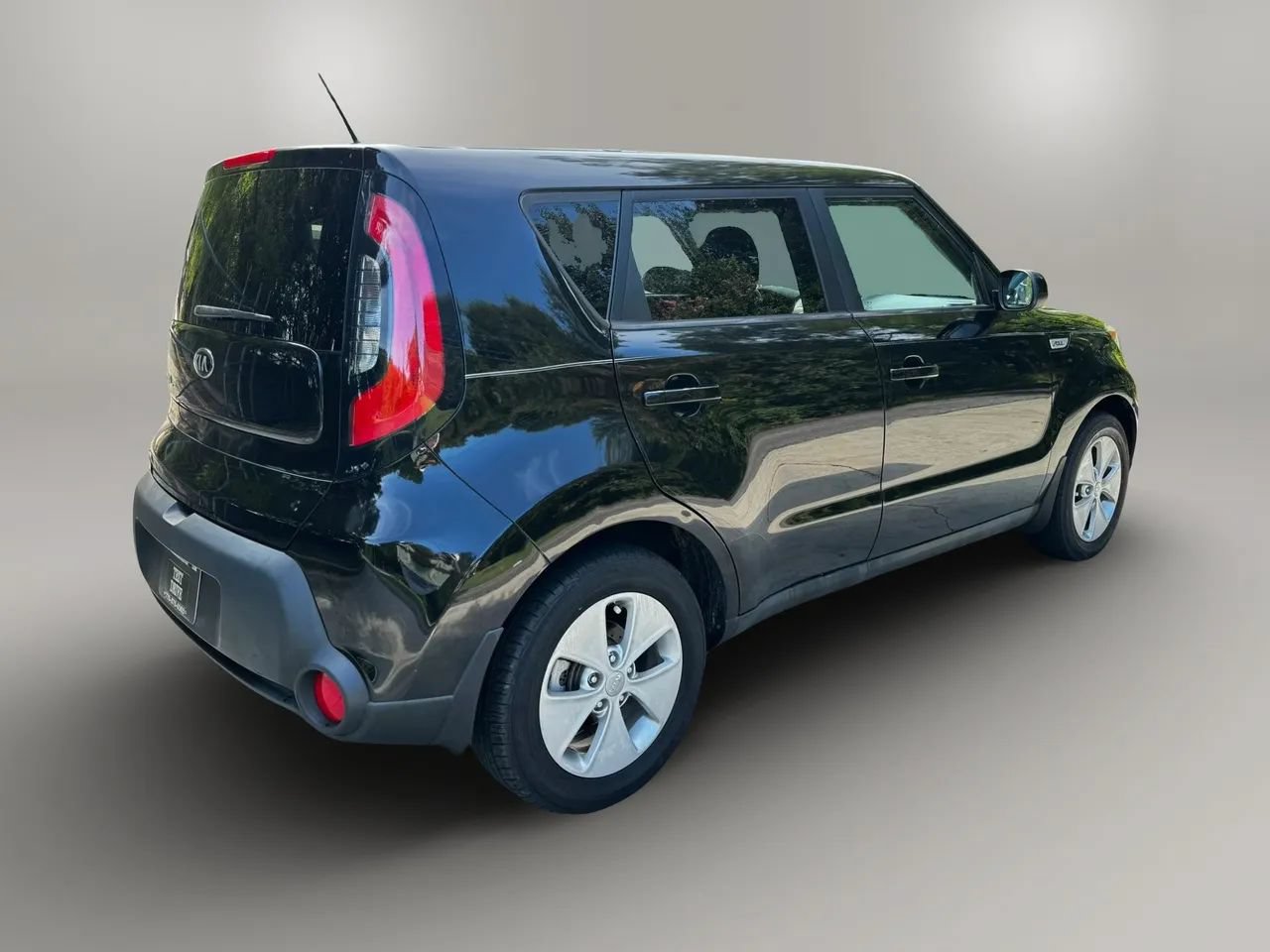 Used 2015 Kia Soul FWD image 9