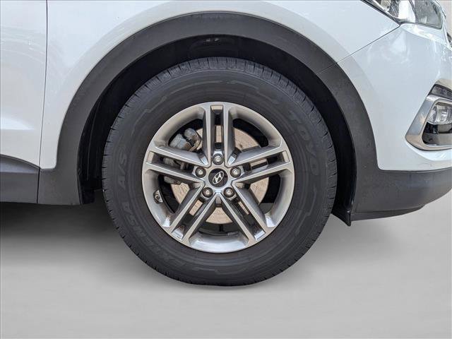 Used 2017 Hyundai Santa Fe Sport image 21