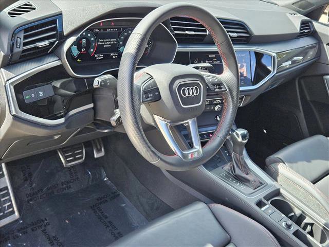 Used 2025 Audi Q3 2.0T Premium Plus AWD/4WD image 10
