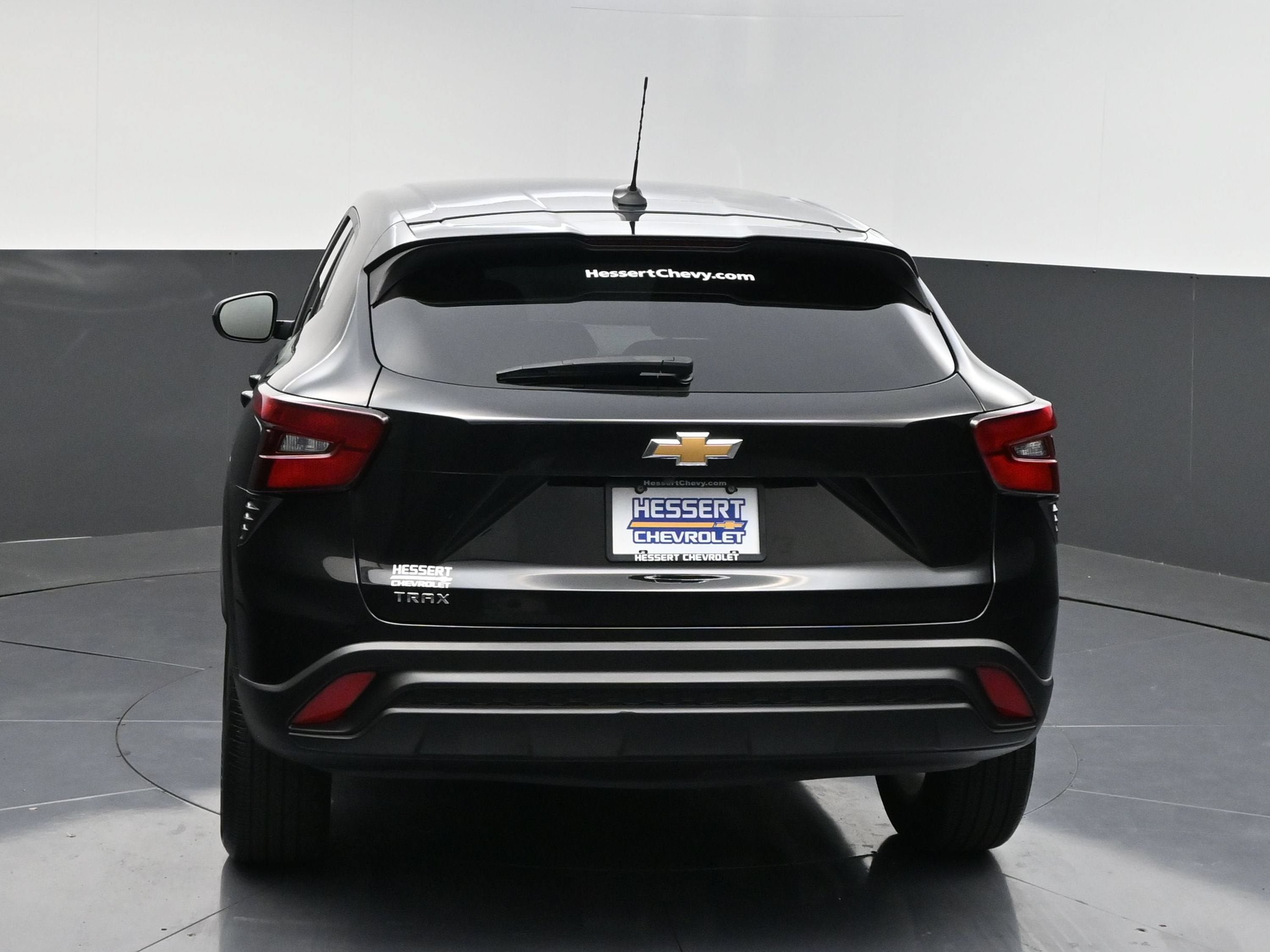 Certified 2025 Chevrolet Trax LS w/ LS Convenience Package FWD image 6