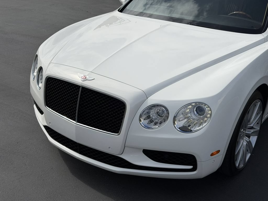Used 2018 Bentley Flying Spur S V8 AWD/4WD image 7