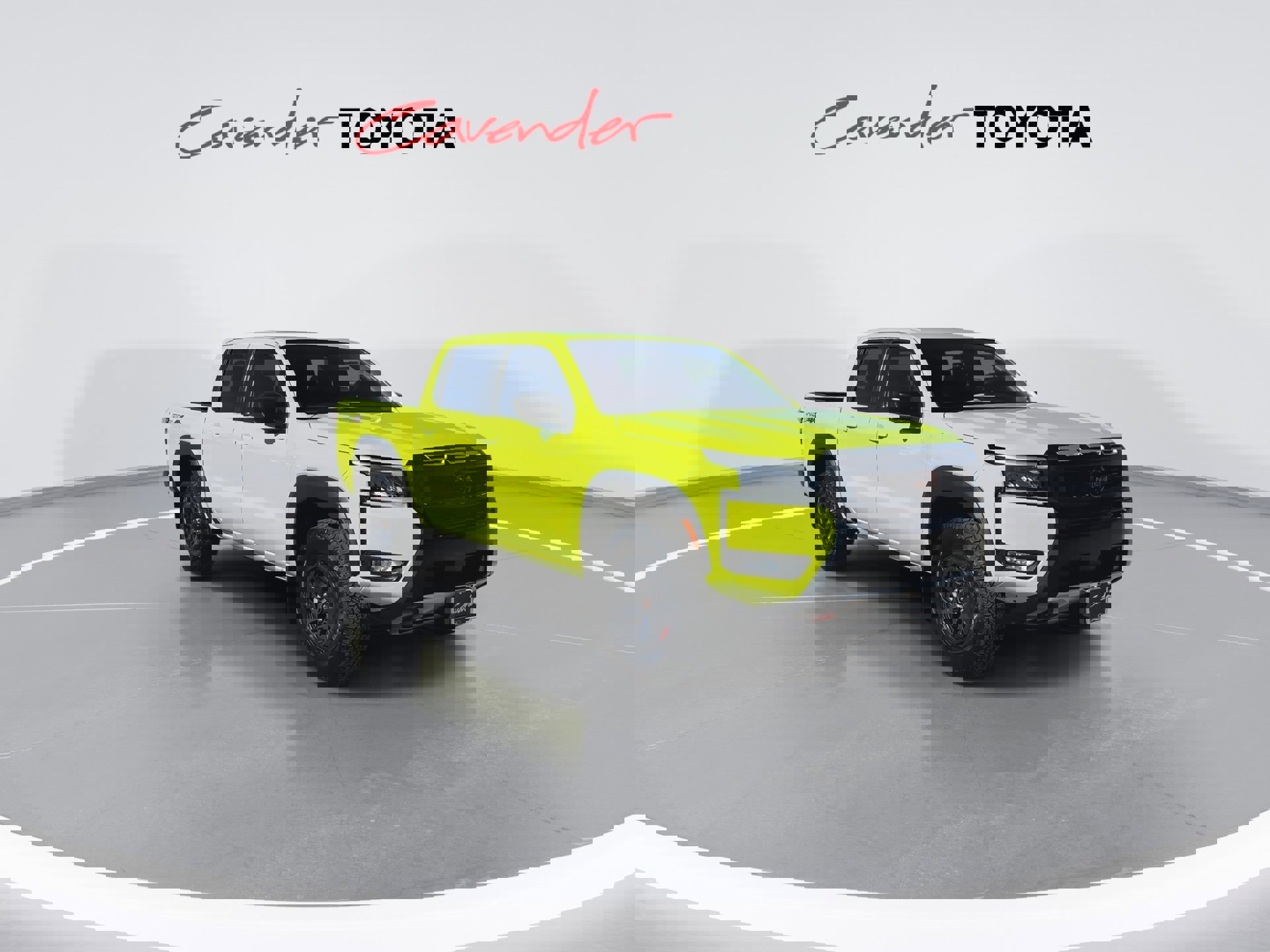 Used 2026 Nissan Frontier PRO-4X w/ Pro Premium Package image 2