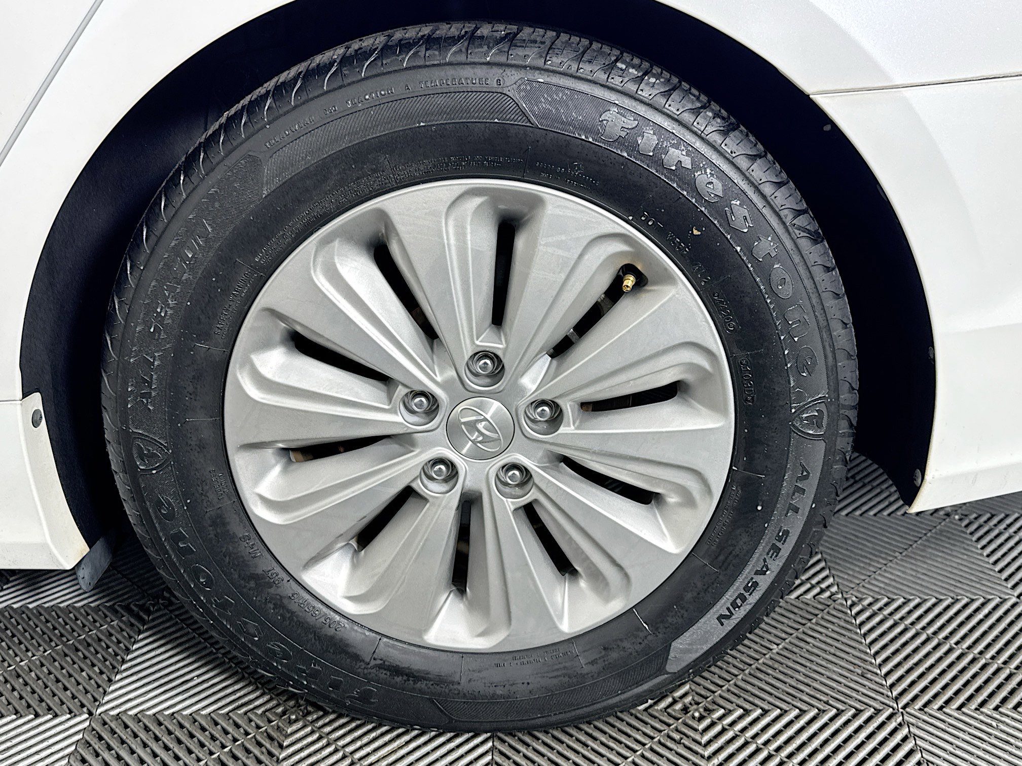 Used 2016 Hyundai Sonata SE image 36