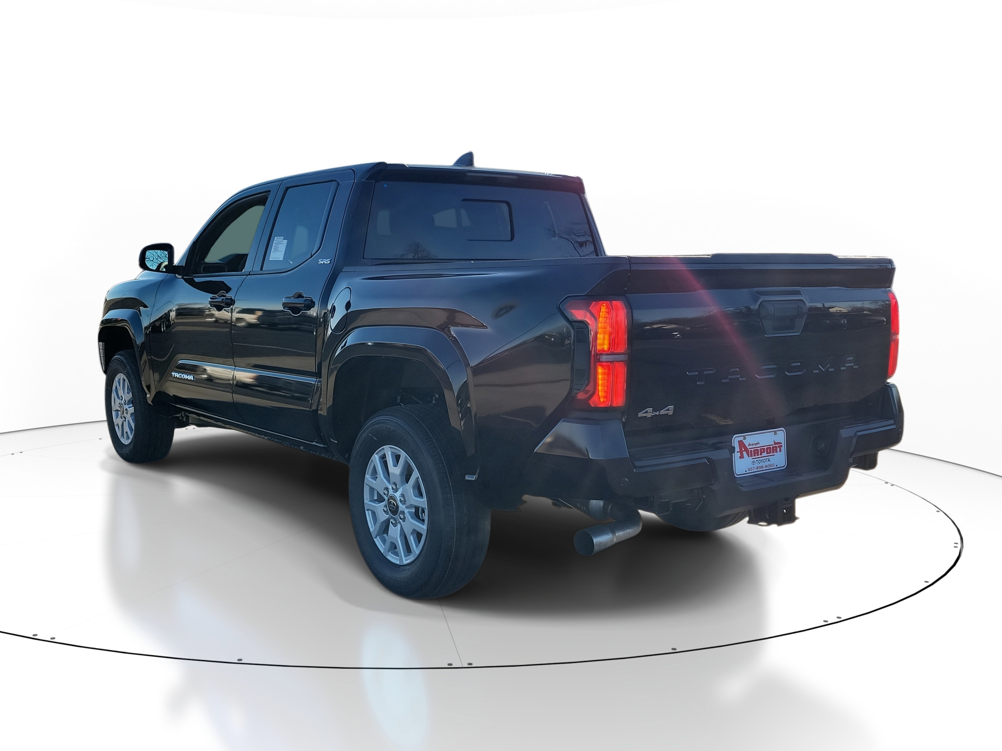 New 2025 Toyota Tacoma SR5 image 3