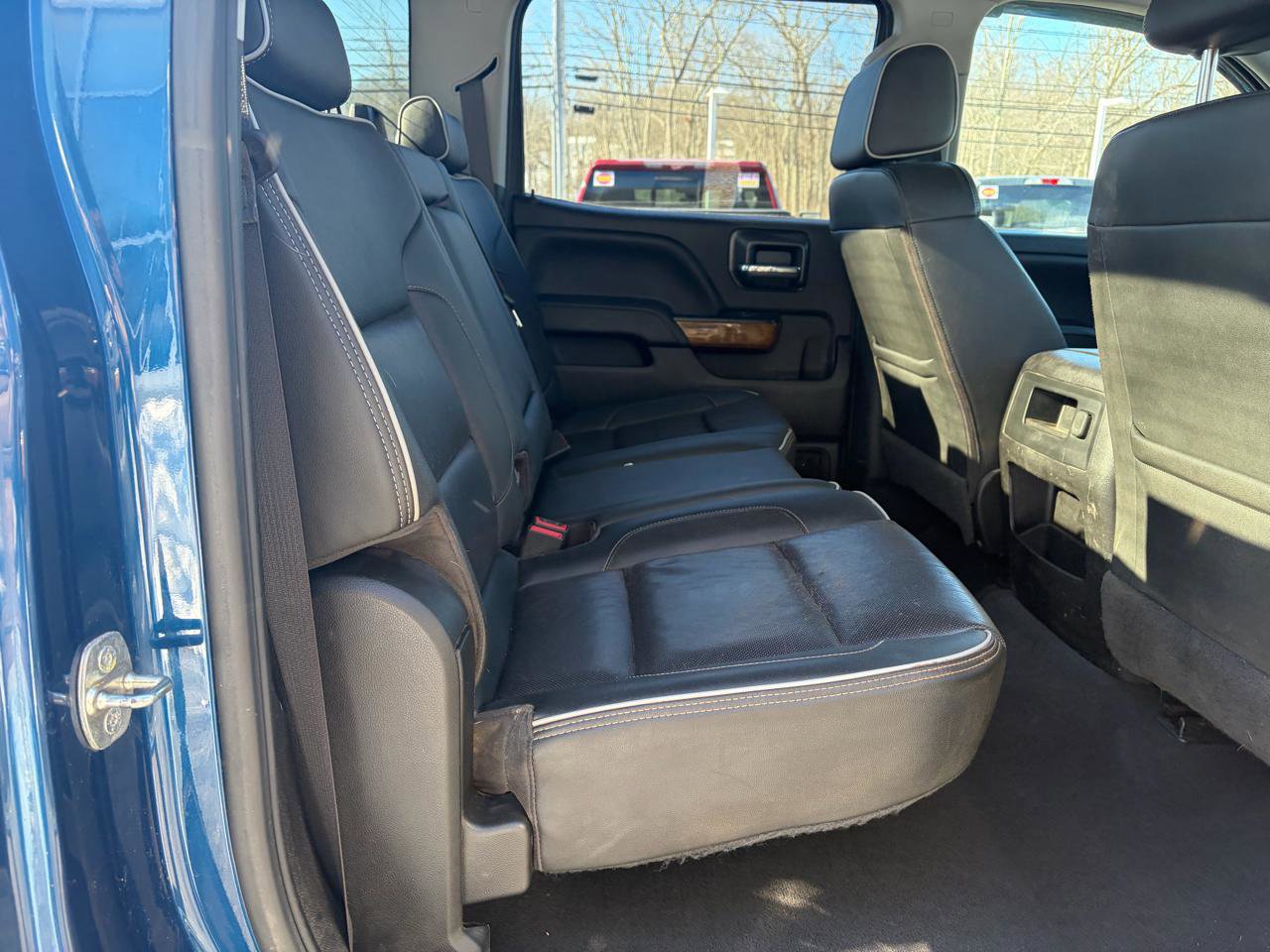 Used 2019 Chevrolet Silverado 2500 High Country w/ Duramax Plus Package AWD/4WD image 45