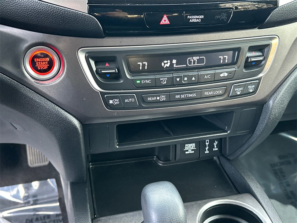 Used 2017 Honda Pilot EX image 29