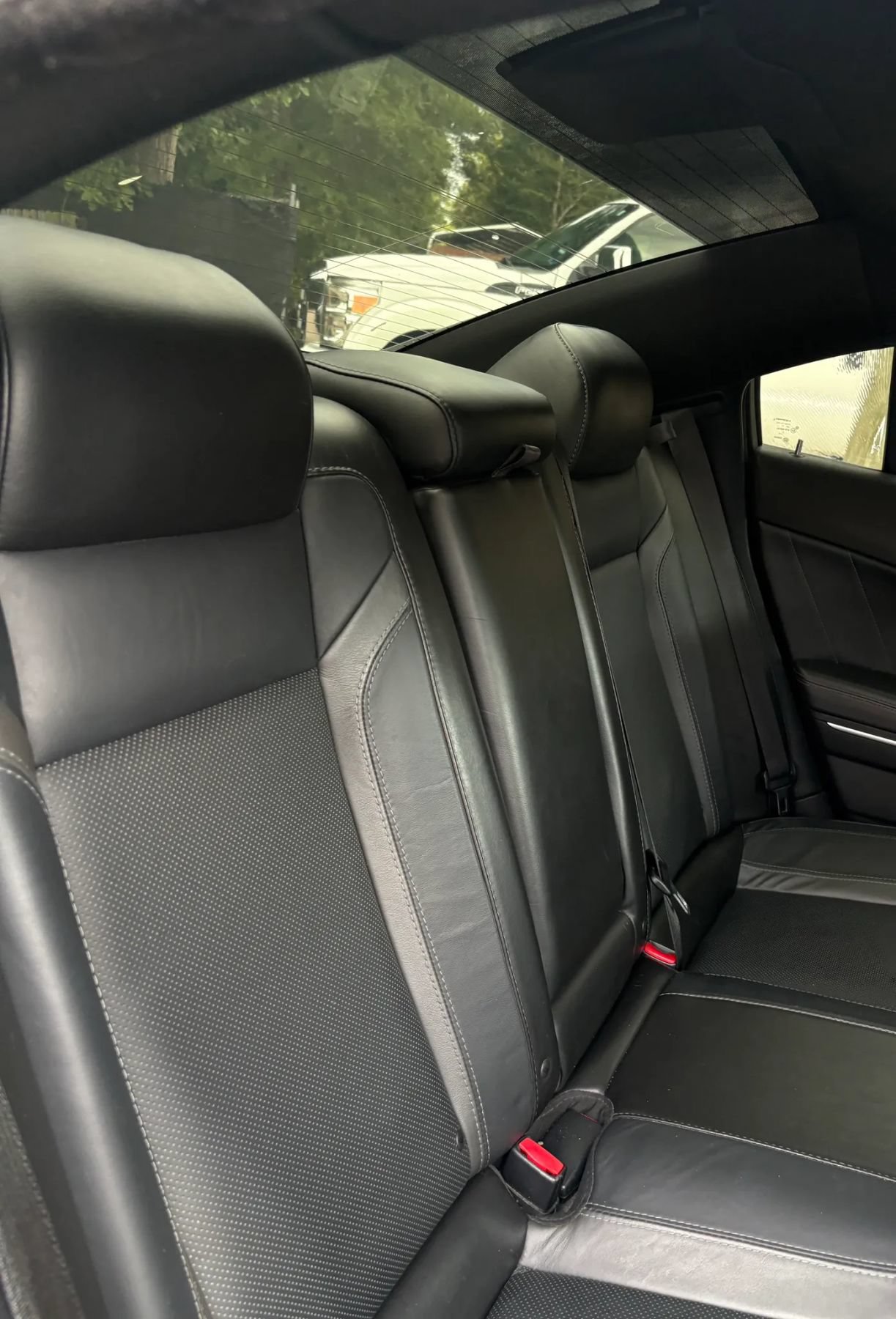 Used 2018 Dodge Charger R/T RWD image 25