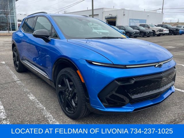 Used 2025 Chevrolet Equinox EV RS w/ Convenience Package II image 4