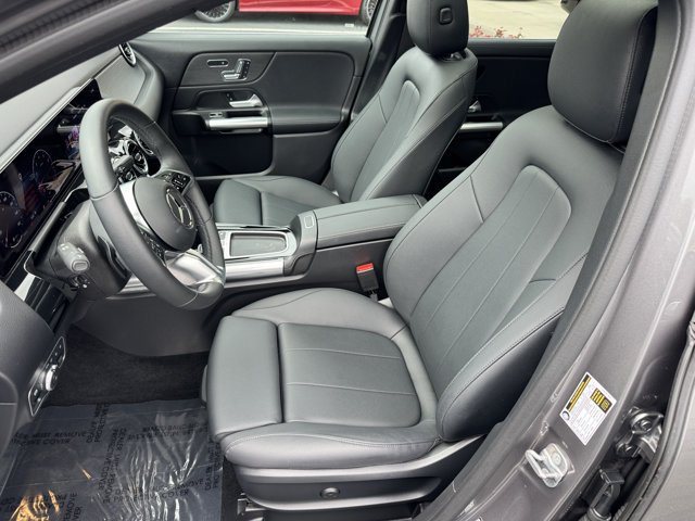 Used 2026 Mercedes-Benz GLA 250 4MATIC image 16