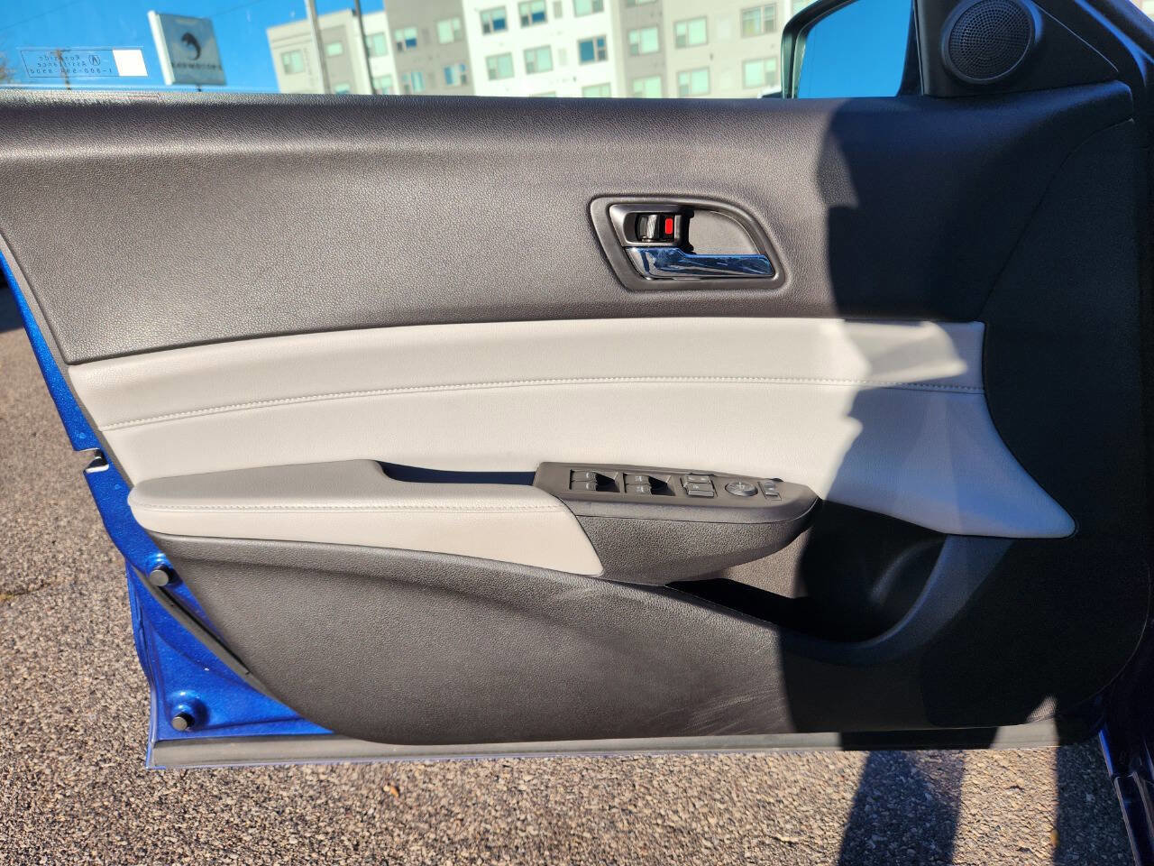 Used 2016 Acura ILX image 19