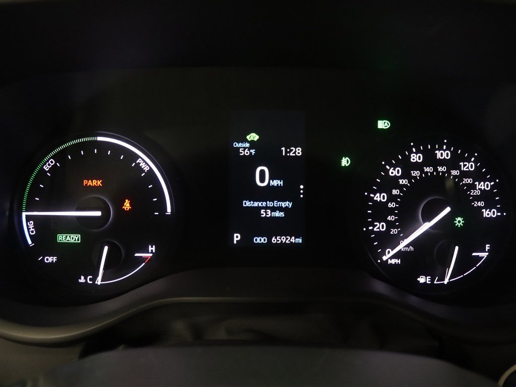 Used 2023 Toyota Sienna XLE image 24