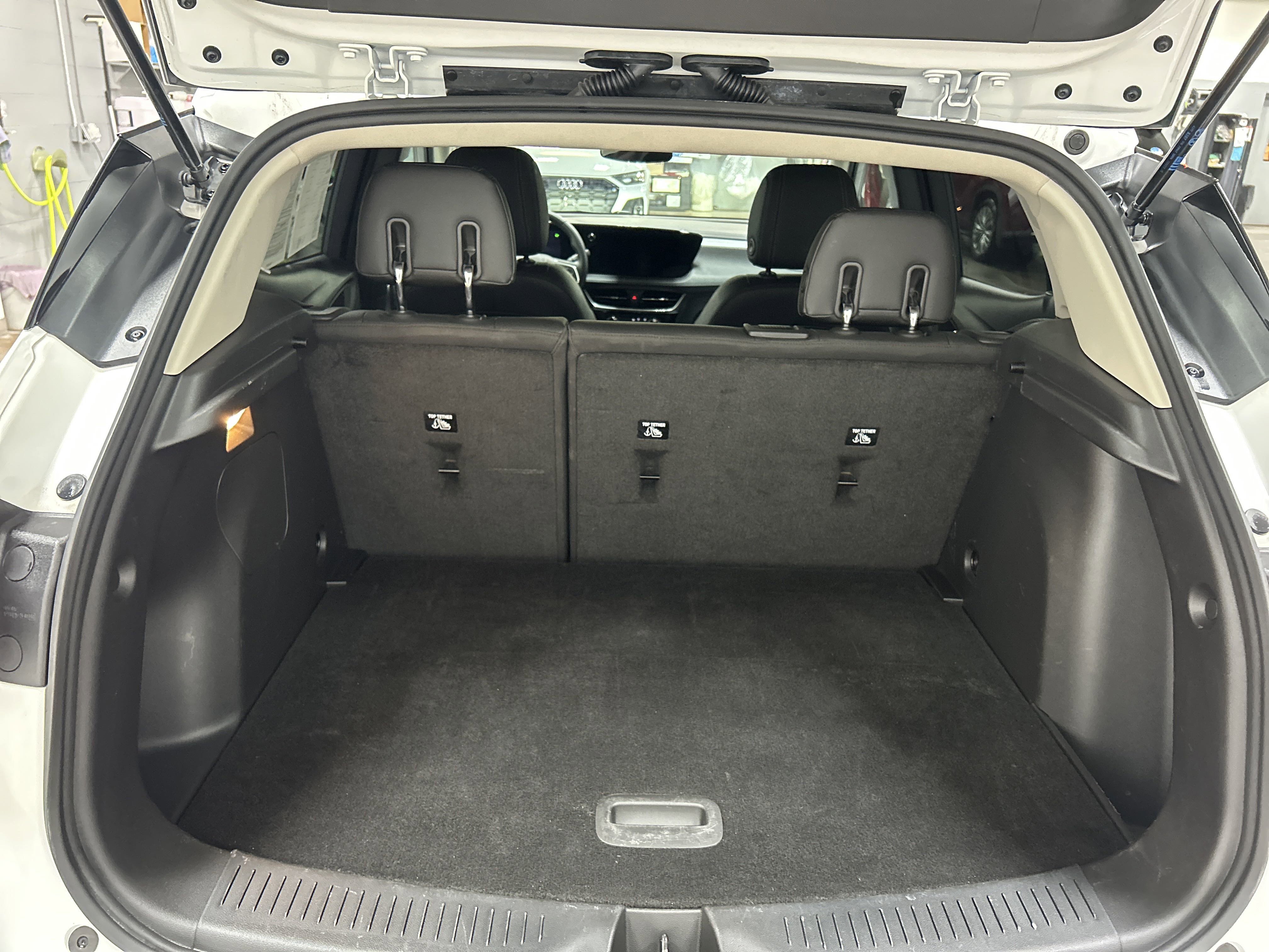 Used 2024 Buick Encore GX Sport Touring image 25