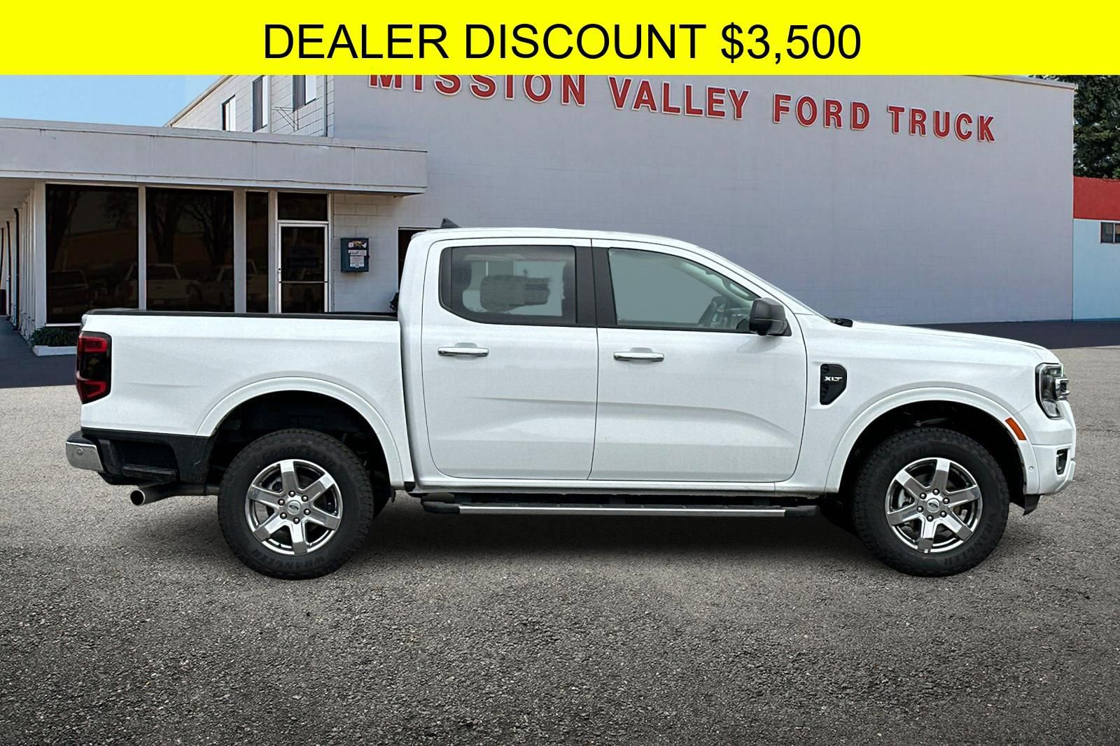 New 2024 Ford Ranger XLT RWD image 3