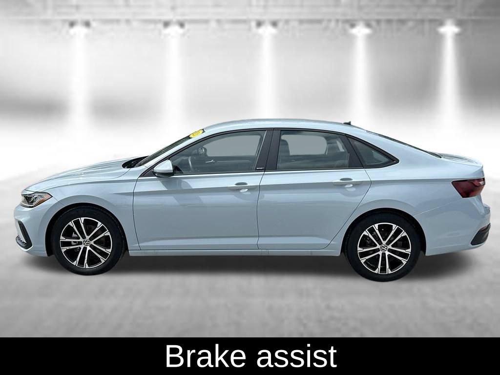 Certified 2026 Volkswagen Jetta Sport FWD image 8