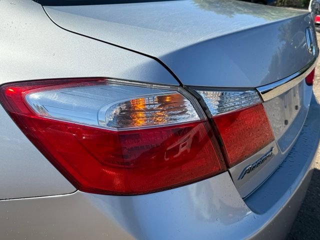 Used 2013 Honda Accord LX image 12
