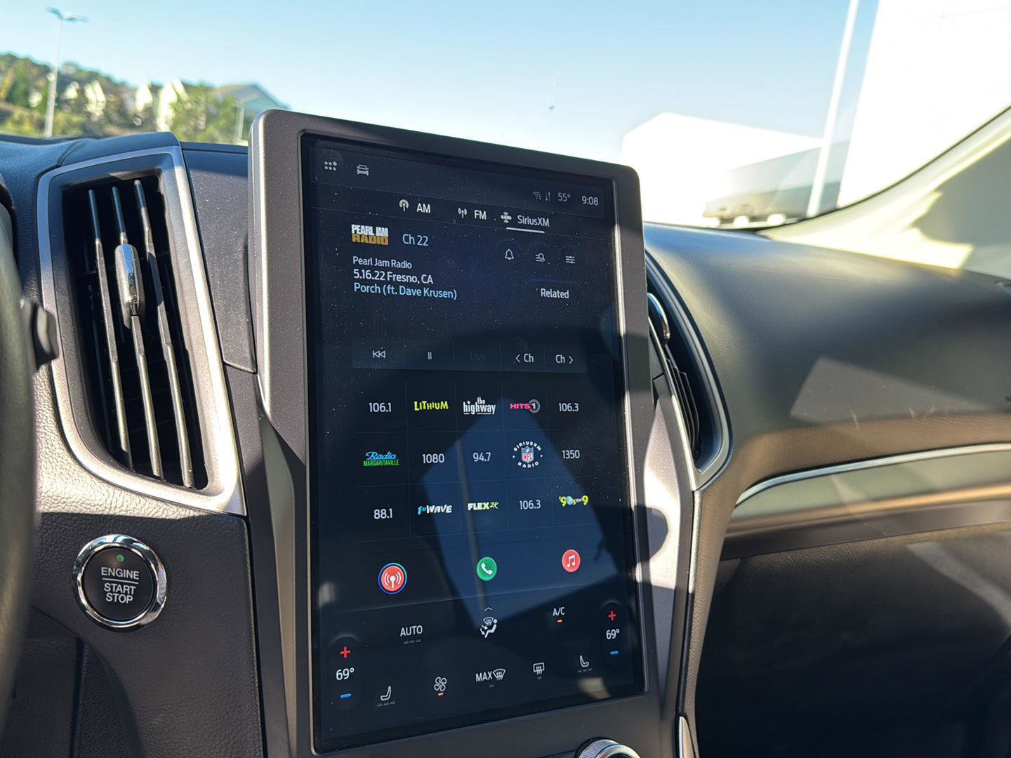 Used 2022 Ford Edge SEL w/ Convenience Package image 22