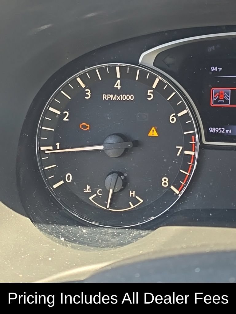 Used 2018 Nissan Pathfinder Platinum FWD image 11
