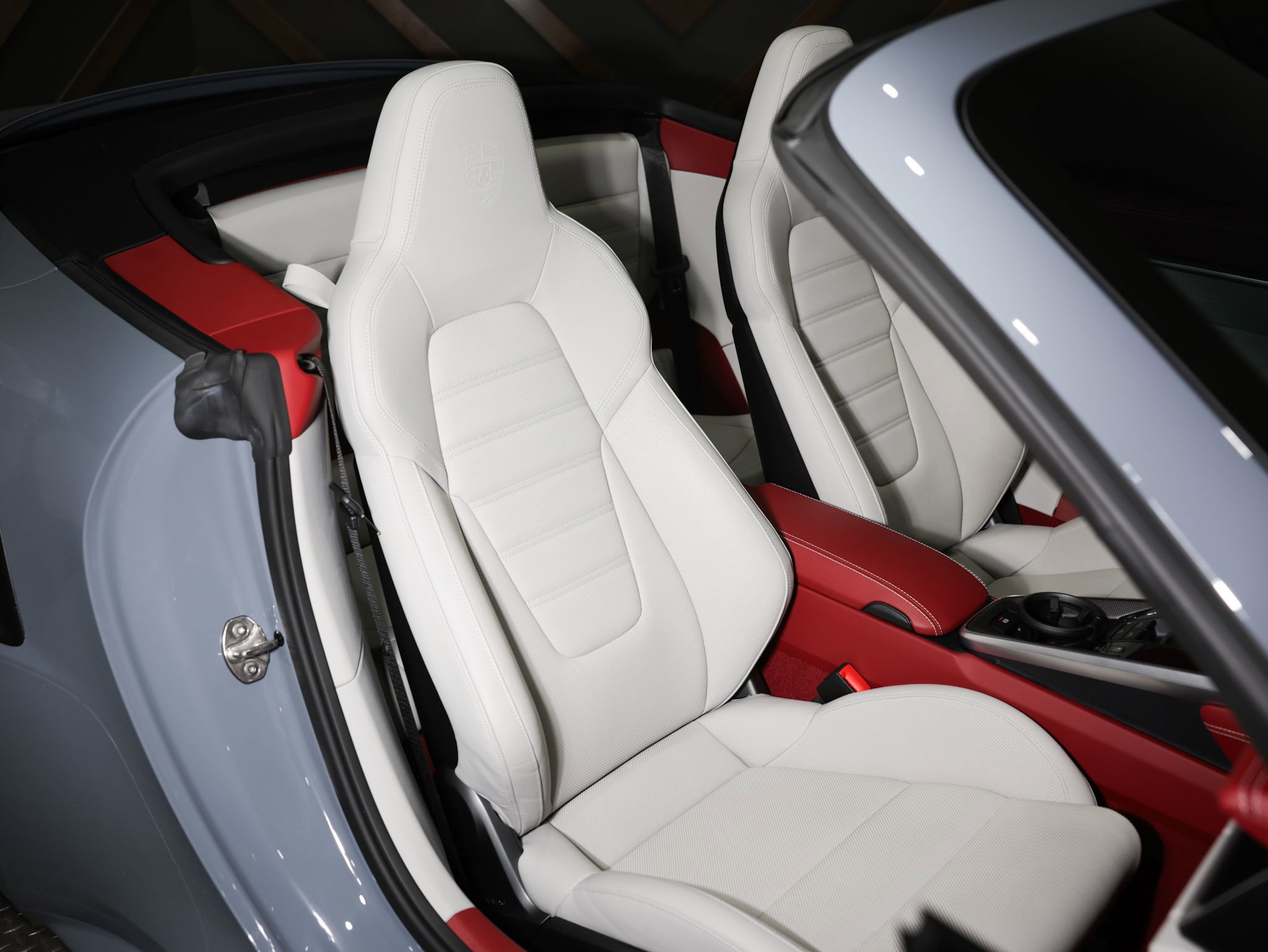 Used 2025 Porsche 911 Turbo S image 40