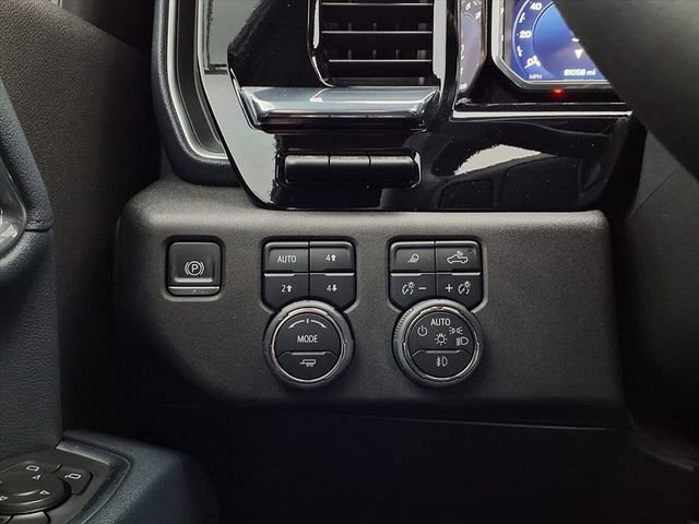 Used 2024 Chevrolet Silverado 2500 High Country w/ High Country Premium Package image 20