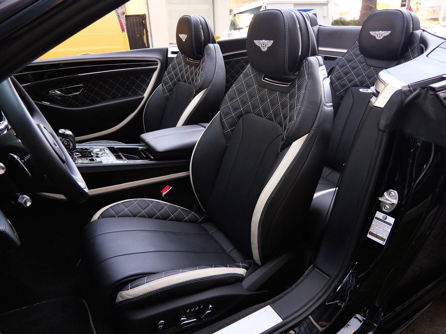 Used 2023 Bentley Continental GT Speed image 24