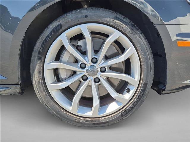 Used 2019 Audi A4 2.0T Premium AWD/4WD image 15