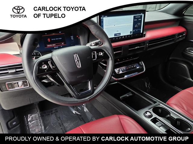 Used 2023 Lincoln Corsair Reserve w/ Jet Appearance Package image 10