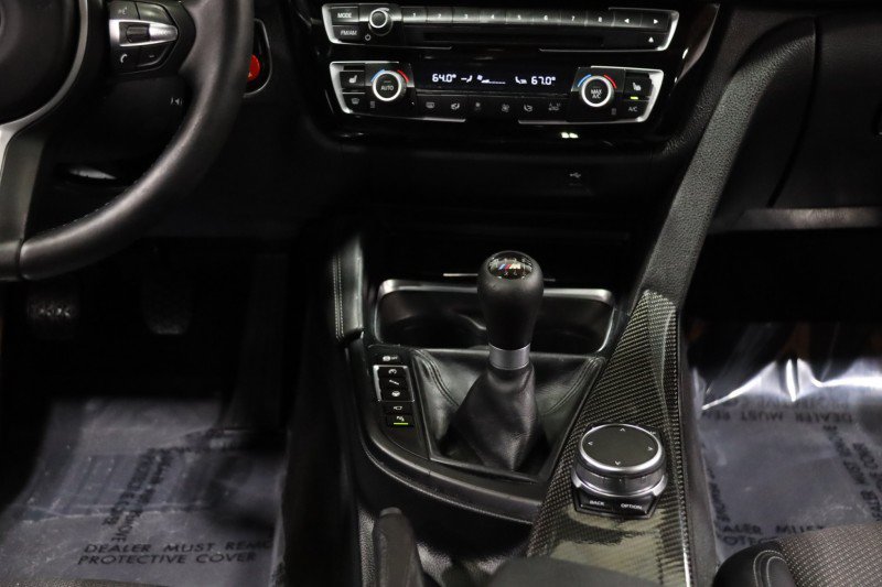 Used 2019 BMW M4 Coupe w/ Executive Package RWD image 51